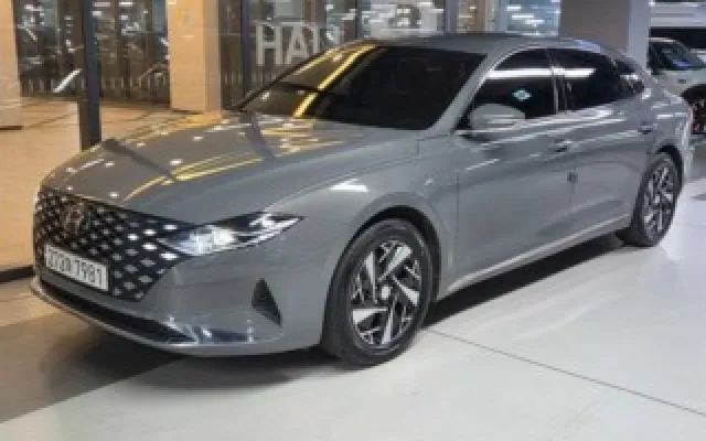 더올뉴그랜져 중고차 더 뉴 그랜저 IG 하이브리드 프리미엄 매물 사진 20 - 2022/03 139,266km